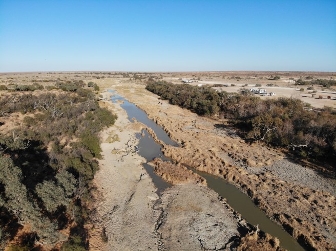 Mungeranie Hotel  - camp area overhead