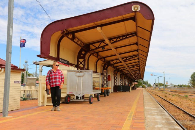 Longreach railway station