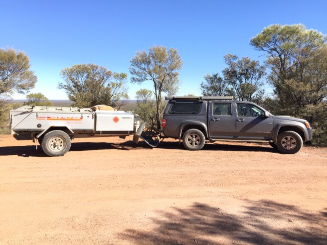 Swan Vale Jump Up parking area. Kimberley Kamper and Holden Colorado