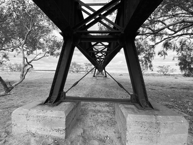 Duff Creek - Old Ghan Railway Bridge - Oodnadatta Track