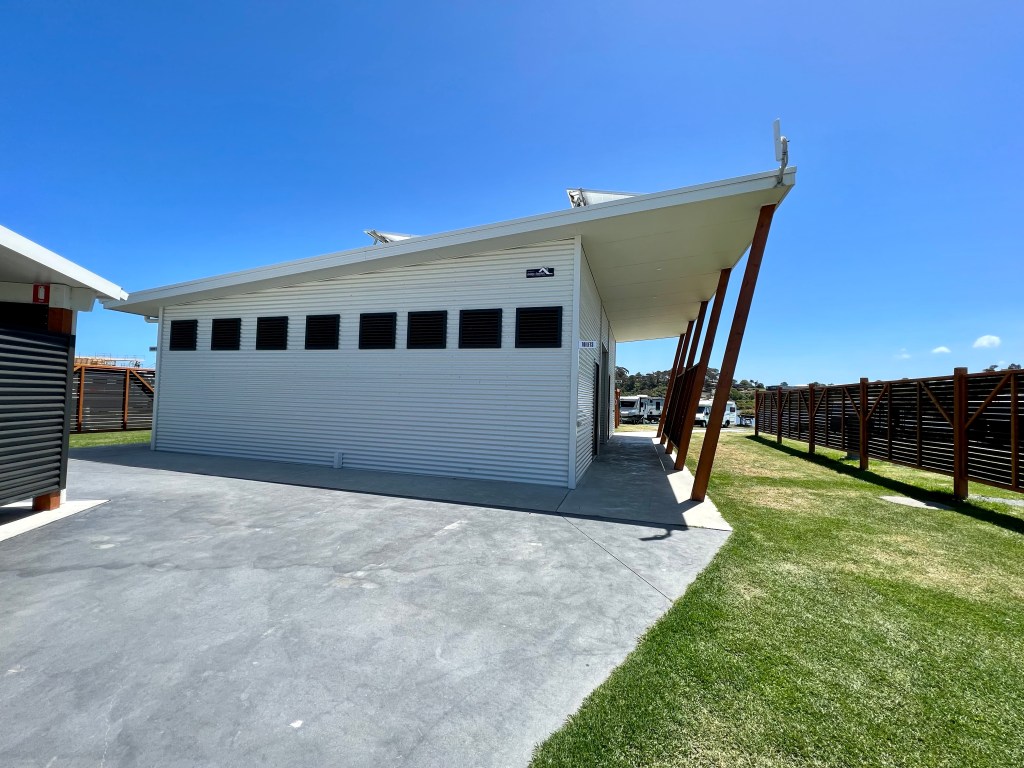 Powered Section, Amenities Block, Lakes Entrance Recreation & Camping Reserve, Victoria