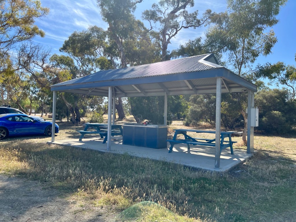 Lake Indawarra - Tintintinara, South Australia