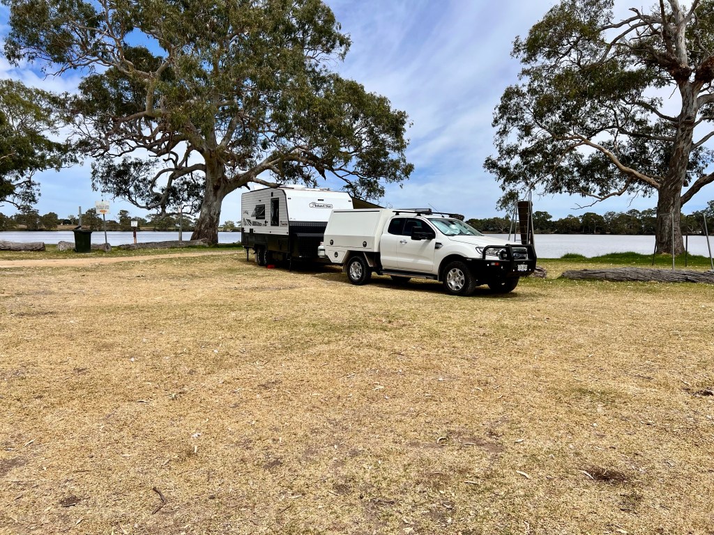 Cockatoo Lake Recreation Area, Padthaway, South Australia