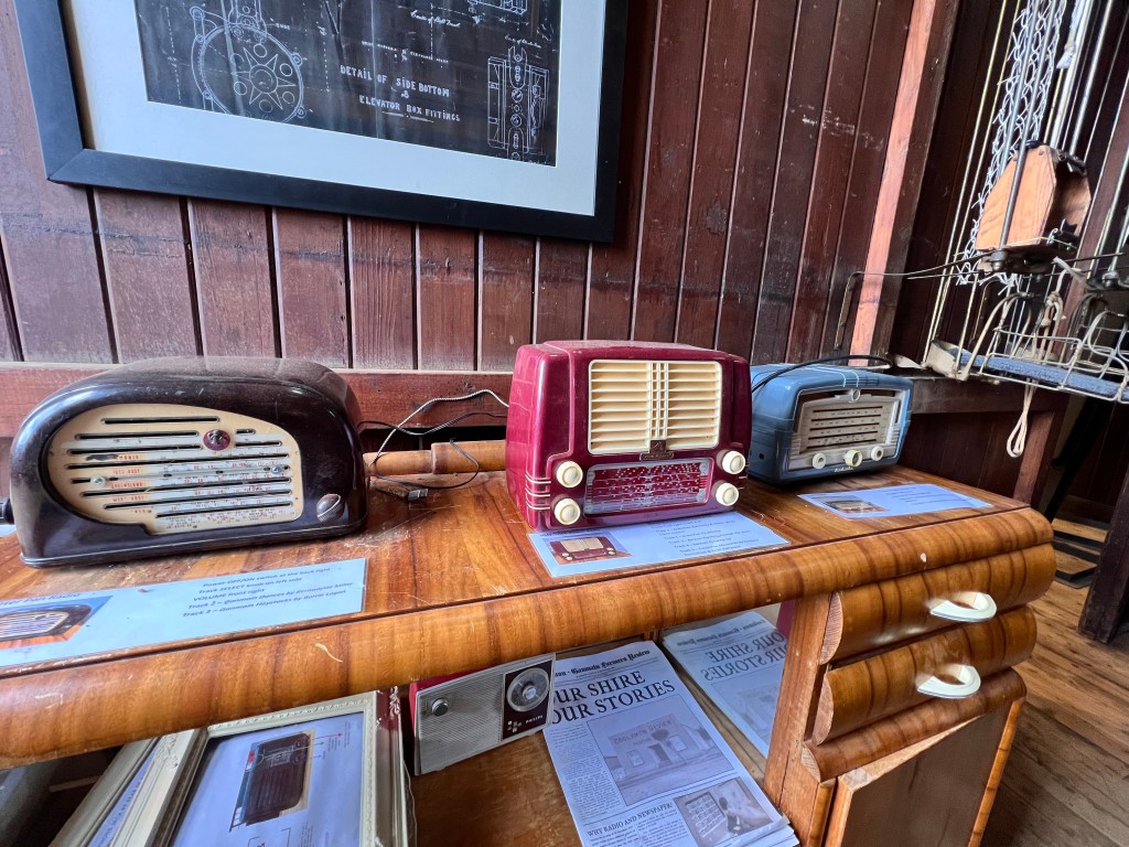 Antique Radios